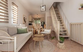 Alavastros Maisonettes Near best beaches